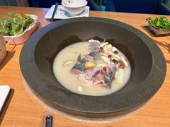 -咕嘟草帽鱼·牛奶一样的鲜鱼汤(包河万达广场创始店)