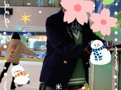 -正佳冰河湾真冰滑冰场