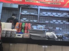 -魔都三兄弟酸辣粉·蘸卤炸串(虹桥万科店)