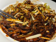 -魏铭鱼头捞饭(晋阳路店)