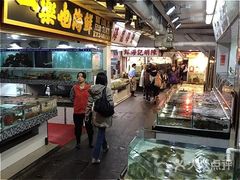 -鲤鱼门海鲜街
