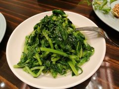 五粮液嫩豆苗-环球港凯悦 · 享悦中餐厅