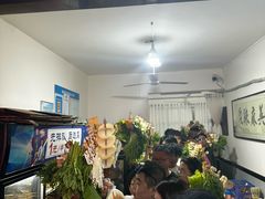 -哈海英麻辣烫(中华西路步行街店)