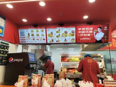 -塔斯汀中国汉堡(徐汇汇京广场店)