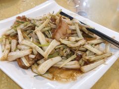 -烧鹅妹饭店