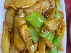 地三鲜-哈尔滨饺子王·东北菜(鱼鳞浃路店)