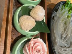 -捞王锅物料理(上海世茂广场店)