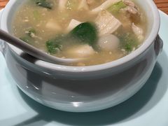 梭子蟹豆腐羹-小厨师·二十年沈家门小海鲜(百井坊巷店)