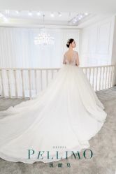 -派丽莫Pellimo原创设计婚纱品牌