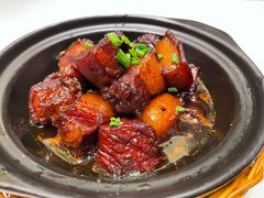 毛头红烧肉-东门头·江鲜小馆(新天地店)
