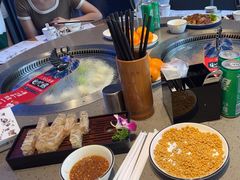 -山河屯铁锅炖·非遗东北菜(南山店)