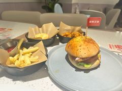 -必胜客(兴华中路PH店)