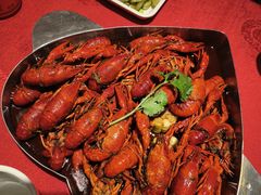 -龙巢盱眙龙虾·牛蛙·烧烤宵夜(八卦岭店)