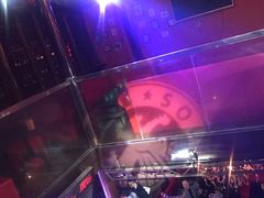 -杜尚rooftop露台酒吧