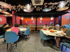 -老街烧烤大排档·地道湖北菜·龙虾馆(汉口火车站店)