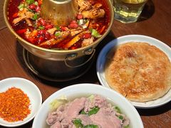 -全牛匠·乐山跷脚牛肉(西单华威约饭街店)