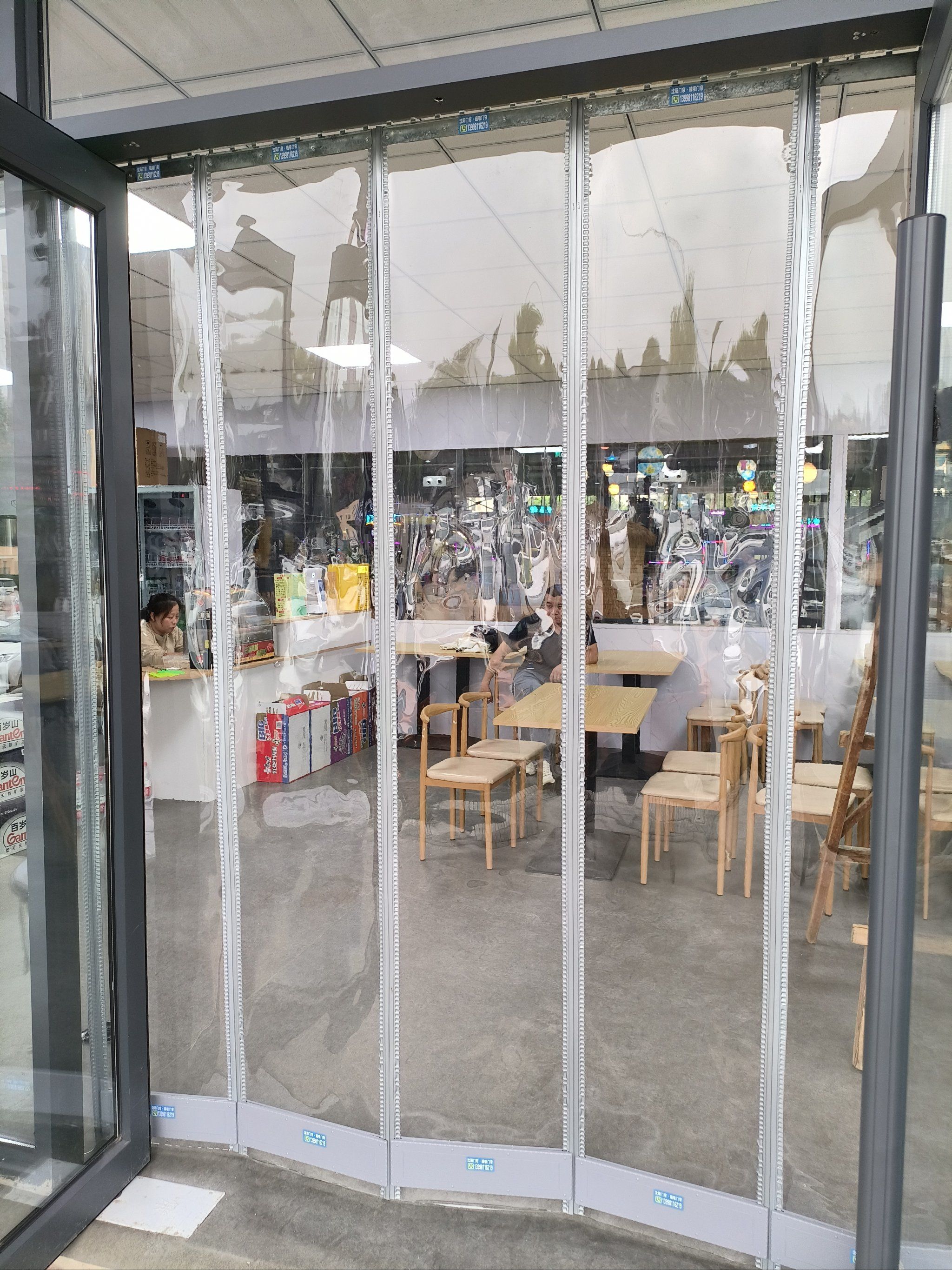 沈阳门帘厂家直销各种门帘磁吸门帘透明门帘