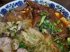 -叶新小吃店(来凤小区总店)