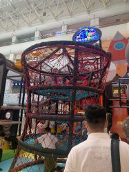 -星际乐园(红博中央公园店)