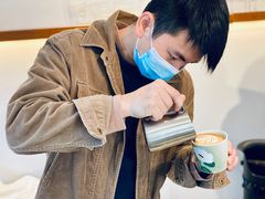 -Line 咖啡(石厦花园店)