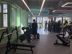 -优享健身(三元桥店)