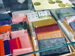 -MCM(比斯特上海购物村店)