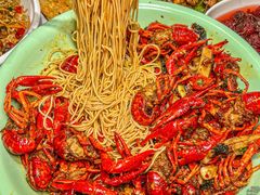 -靓虾二哥长沙地标小龙虾(五一广场店)