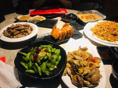 -沪小胖小龙虾(淮海中路旗舰店)