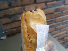 -Bánh Mì Huynh Hoa