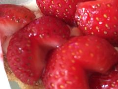 iphone_upload_pic-Strawberry Butterfly草莓蝴蝶日式水果挞