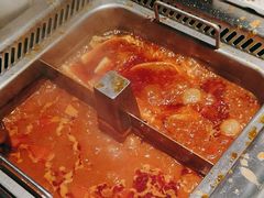 -海底捞火锅鲜切牛肉主题店(长寿路店)