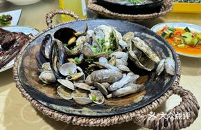 Dry Pot Shellfish