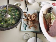 -鑫悦楼煎蟹·16年海鲜大排档
