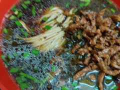 -小龙大肉面馆