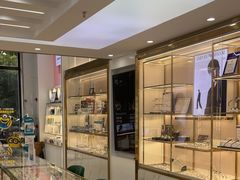 -世纪大明眼镜·蔡司战略授权店(汉街店)
