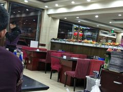 大堂-瑞杰烧烤店·24小时营业(山东路店)