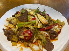 -隔壁老王·家常云南菜(花巷店)