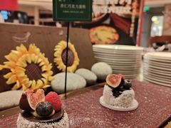 -咖啡苑自助餐厅·中国大饭店