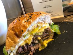 -HIGH FIVE哈福手工汉堡(桂林路店)