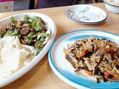 -小厨子私房菜·云南美食店