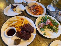 -羽深肉铺 Steak & Wine