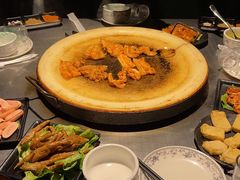 -冰冰龙虾·江湖菜·花园江景餐厅