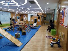 -澳洲袋鼠早教(金辉环球广场店)