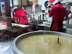 -小椒羊.羊肉粉 龙虾 羊肉串(新地旗舰店)