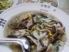 -渔语鱼酸菜鱼新川菜(来福士店)