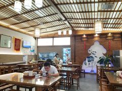 -笑来喜馄饨小笼工坊店(湖滨街店)