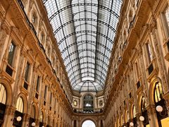 -埃马努埃莱二世拱廊