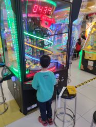 -meland·儿童乐园·游戏厅娃娃机·电玩Xbox(成都合生汇店)
