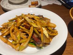 武当山笋炒腊肉-清水亭湖北菜(大屯DT51店)