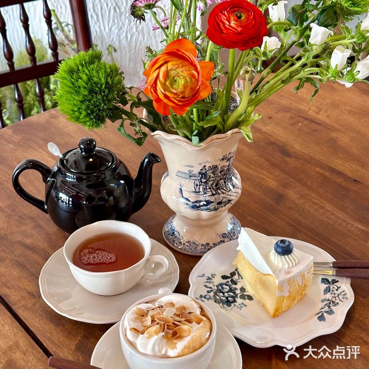 乌鲁木齐咖啡店！！好好喝！！好好拍！！